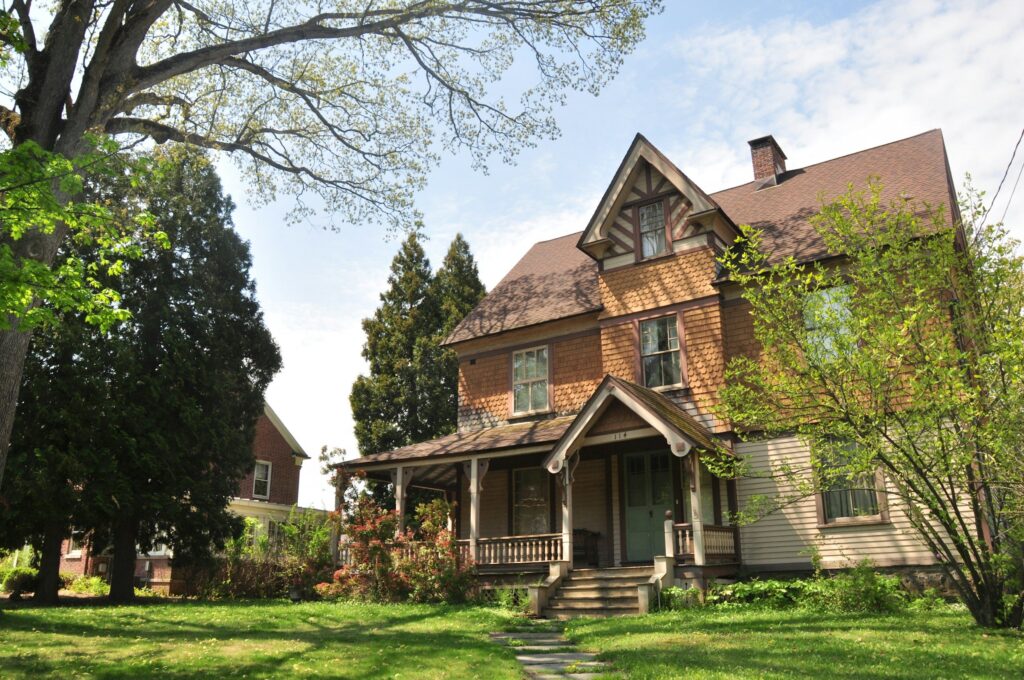 How to Enhance Curb Appeal with Exterior Remodeling in Austin