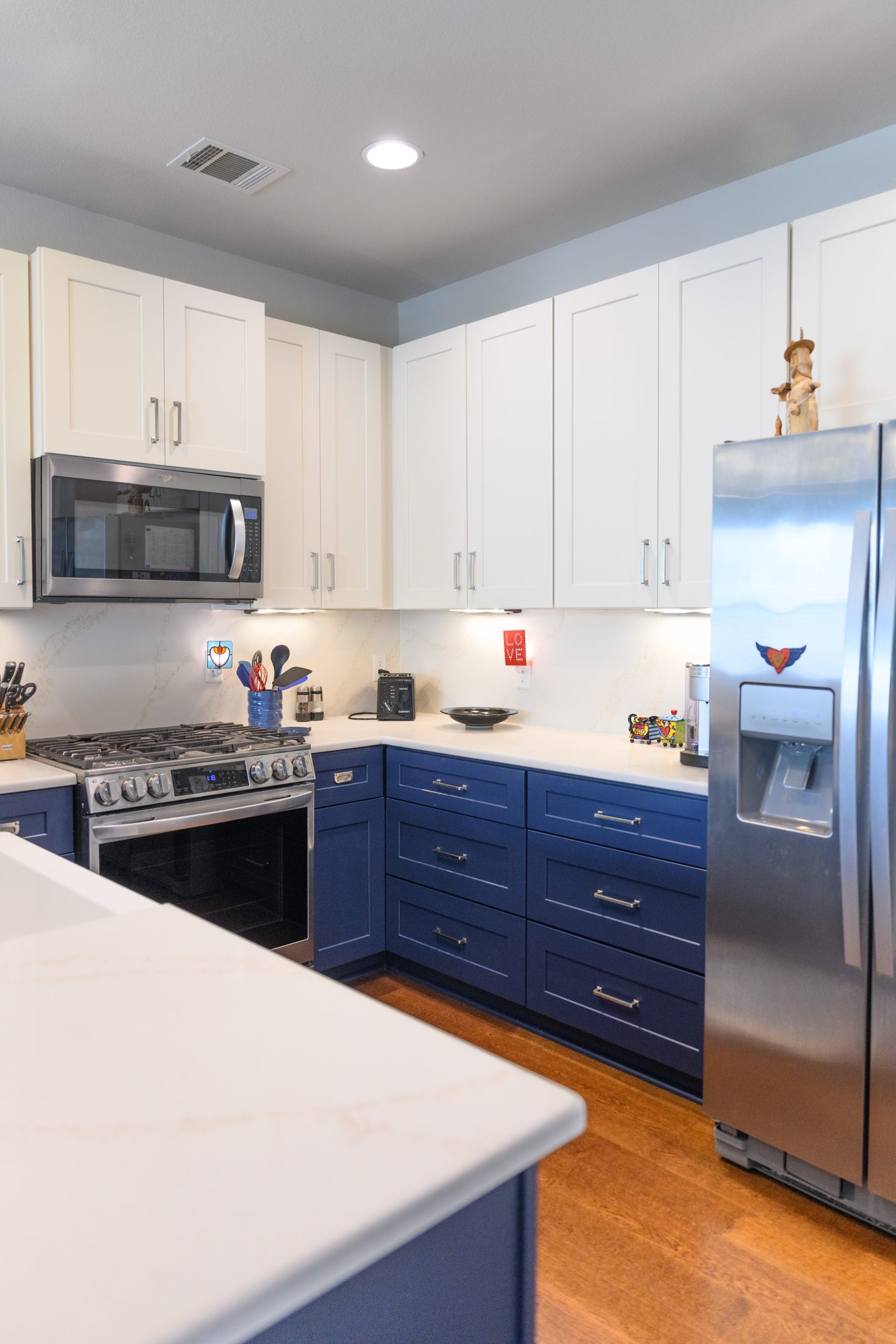 Finished Georgetown kitchen showing cabinetry, appliances, and coordinated layout